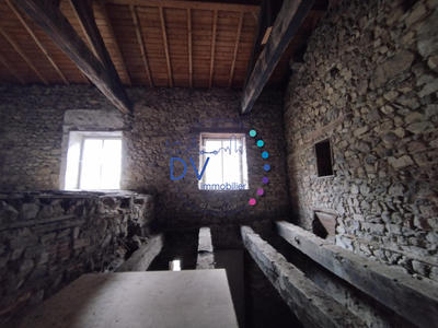 Maison - 106 m² - 2 pièces