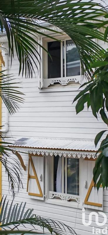 Maison - 96 m² - 4 pièces