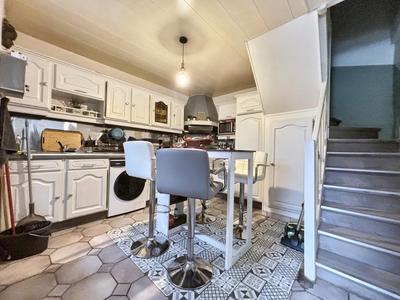 Maison - 60 m² - 4 pièces