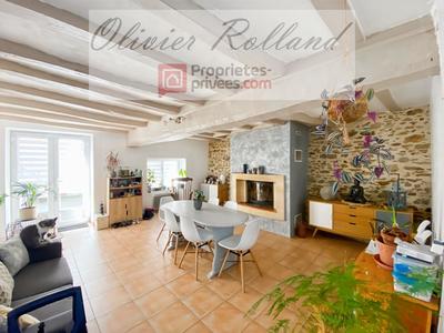 Maison - 93 m² - 4 pièces