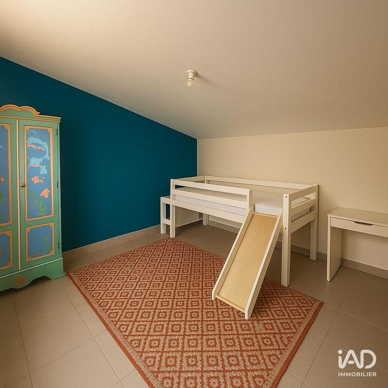 Maison - 94 m² - 5 pièces