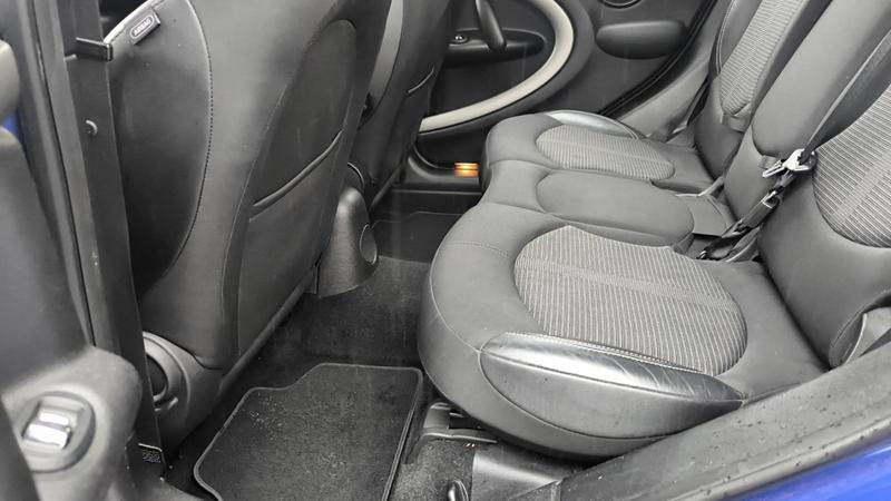 Mini Countryman 1.6 Cooper 122 Pack Chili