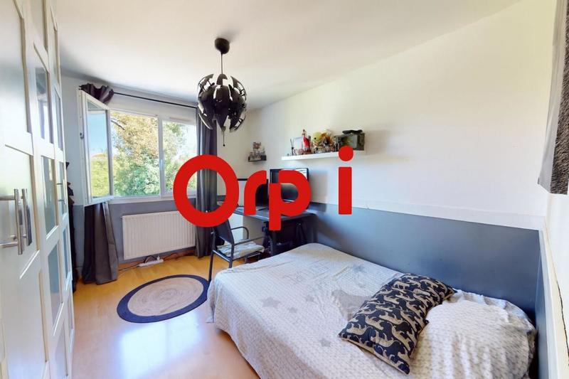 Maison - 98 m² - 5 pièces