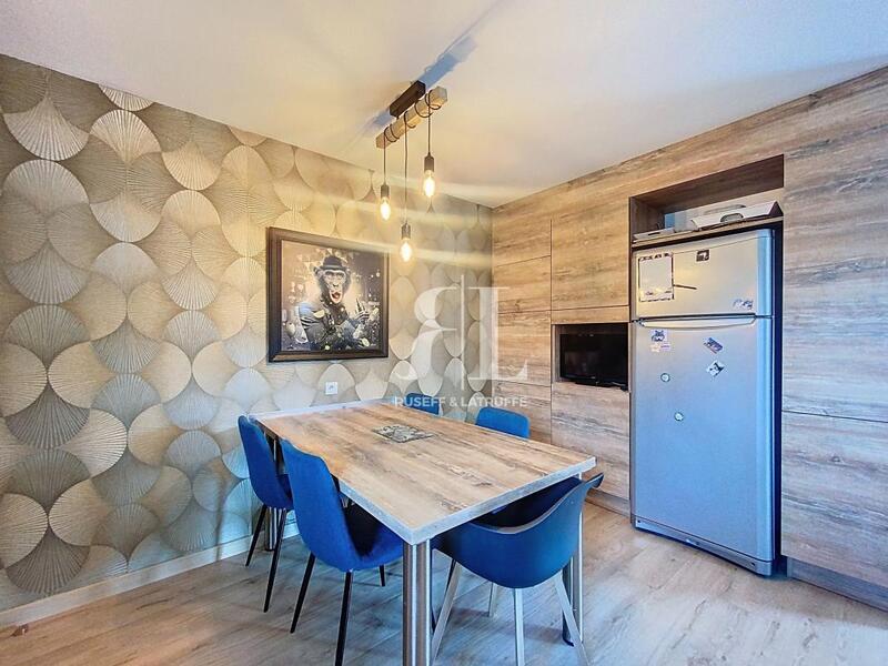 Maison - 180 m² - 5 pièces