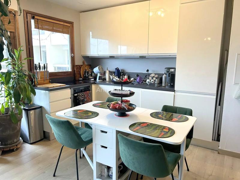 Appartement - 62 m² - 3 pièces