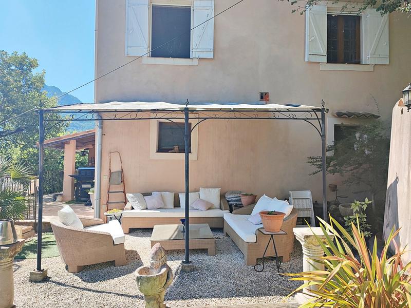 Maison - 142 m² - 5 pièces