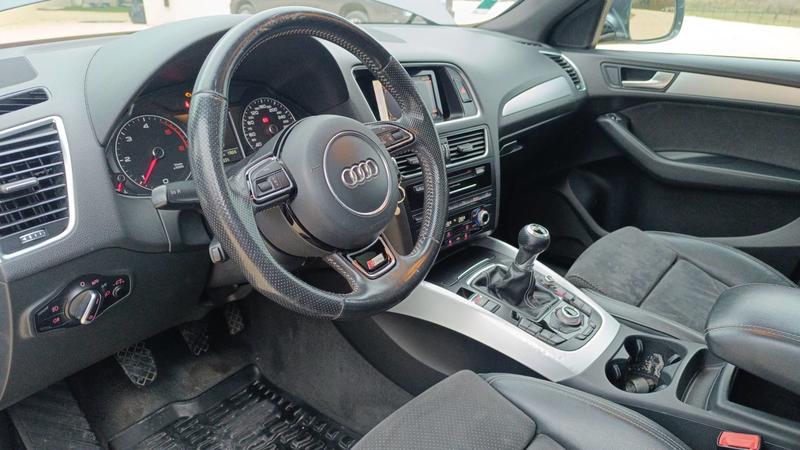 Audi Q5 2.0 Tdi 150 s line