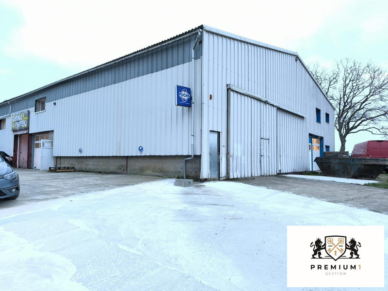 Entrepôt - 150 m²