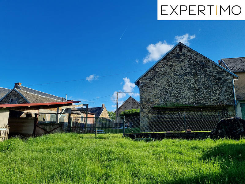 Maison - 203 m² - 1 pièce