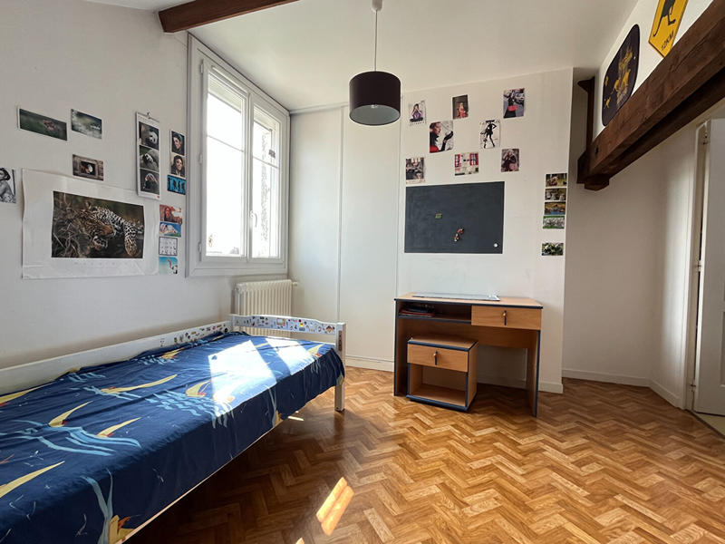 Maison - 277 m² - 11 pièces