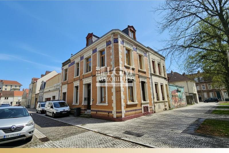 Immeuble - 166 m² - 2 pièces