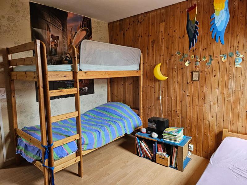 Maison - 227 m² - 9 pièces