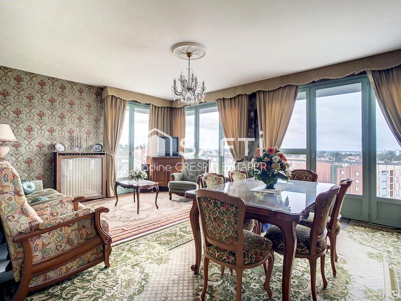 Appartement - 93 m² - 4 pièces