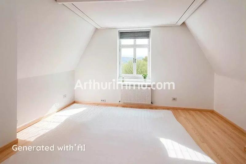 Maison - 186 m² - 9 pièces