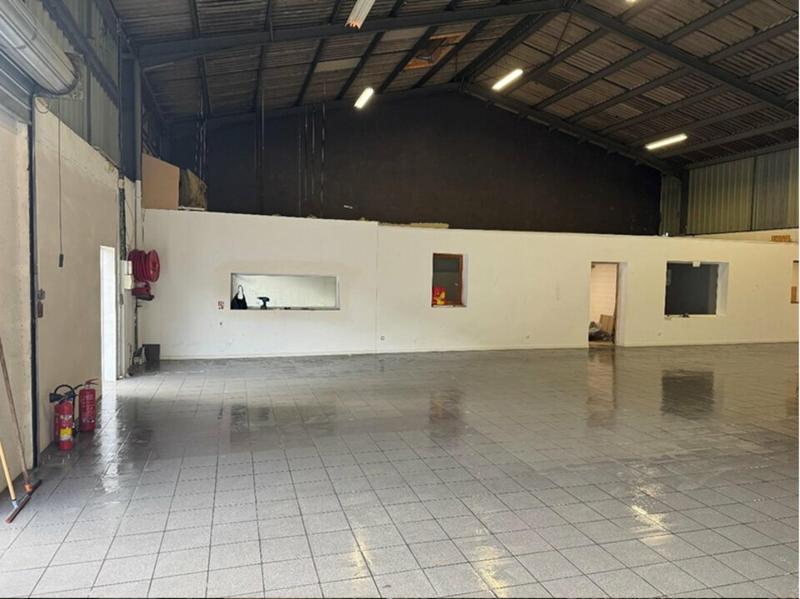 Atelier d'activités - 372 m²