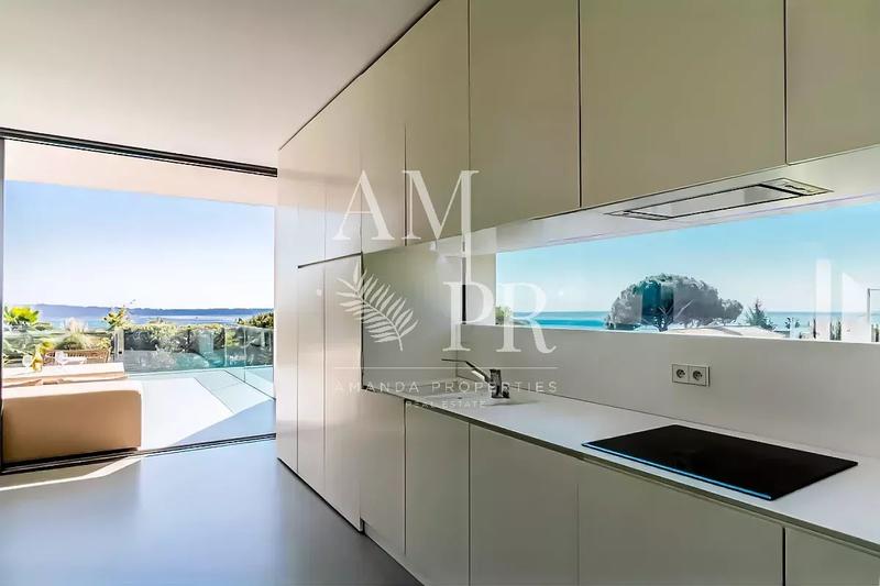 Villa - 220 m² - 6 pièces