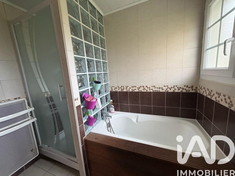 Maison - 103 m² - 5 pièces