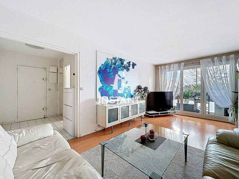 Appartement - 99 m² - 5 pièces