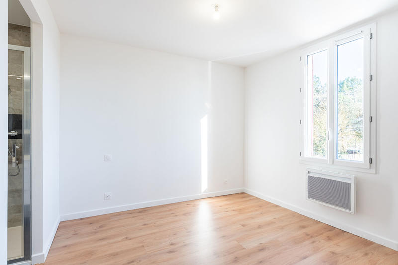 Maison - 93 m² - 4 pièces