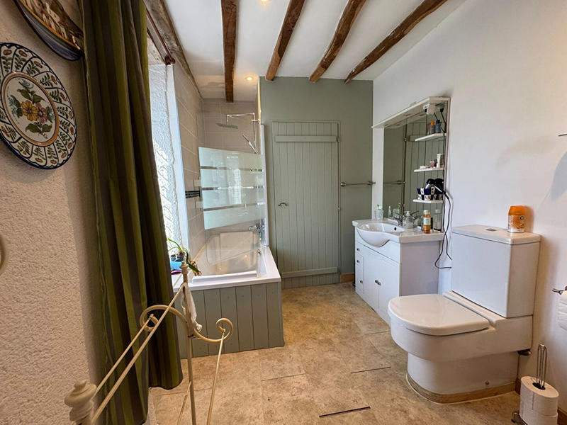 Maison - 130 m² - 6 pièces