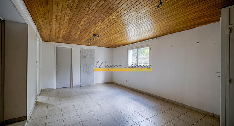 Villa - 141 m² - 6 pièces