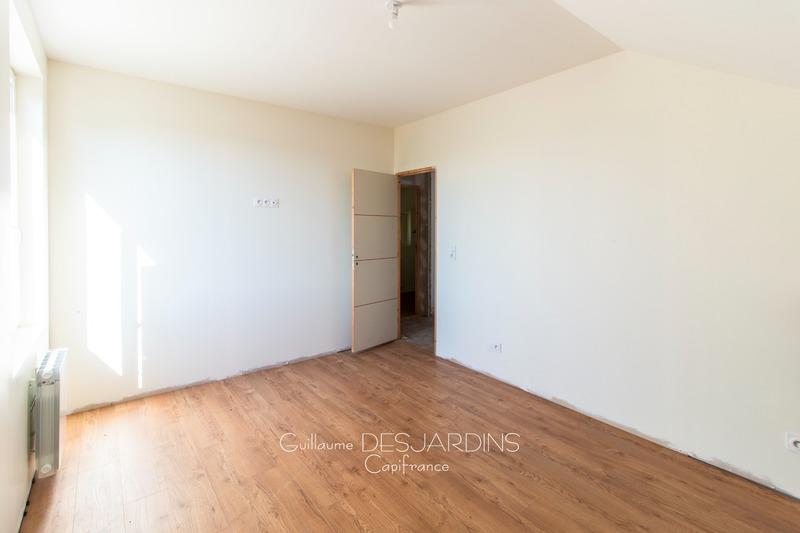 Maison - 85 m² - 5 pièces