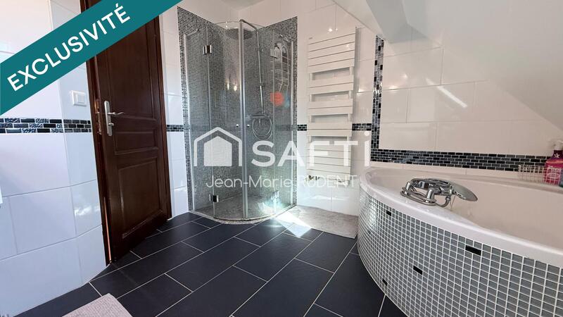 Maison - 130 m² - 6 pièces