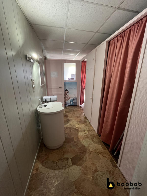 Fonds de commerce - 66 m²