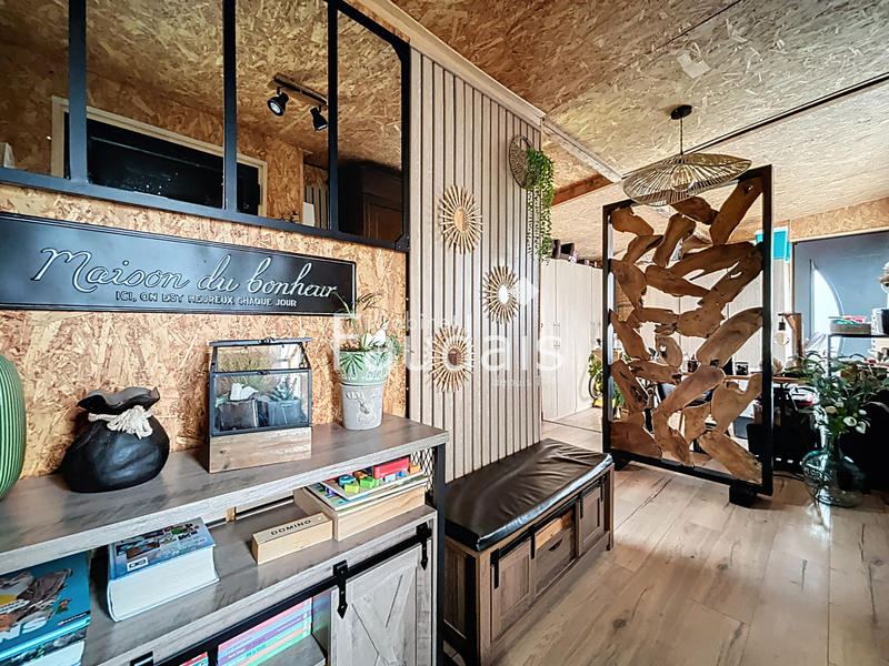 Maison - 217 m² - 10 pièces