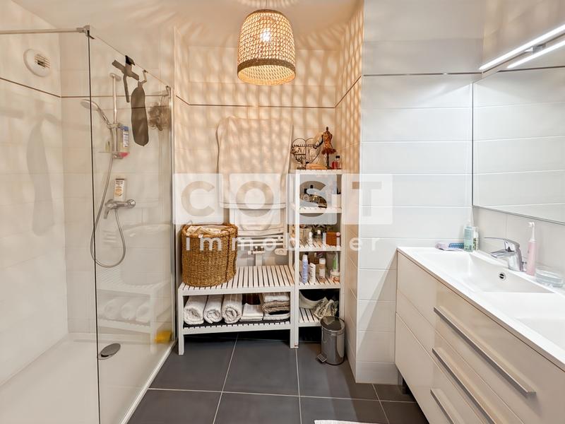 Appartement - 66 m² - 3 pièces