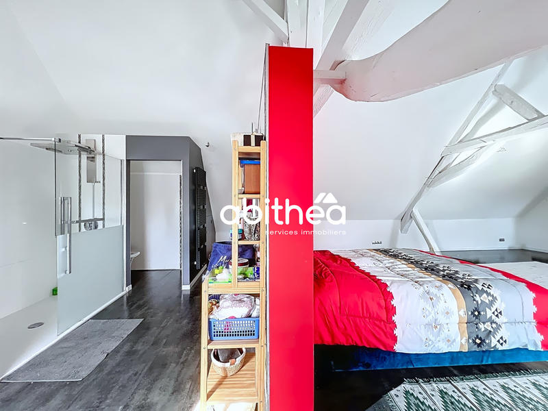 Propriété - 317 m² - 9 pièces