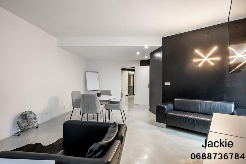 Appartement - 160 m² - 4 pièces