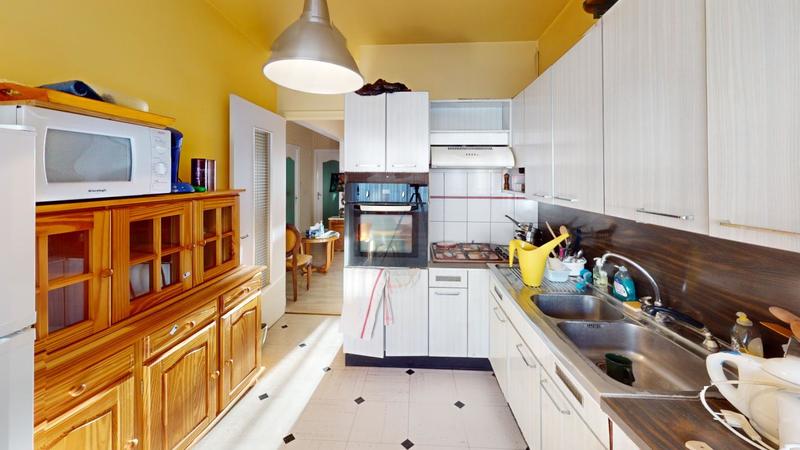 Appartement - 96 m² - 4 pièces