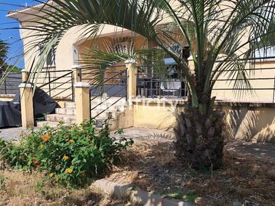 Maison - 185 m² - 7 pièces