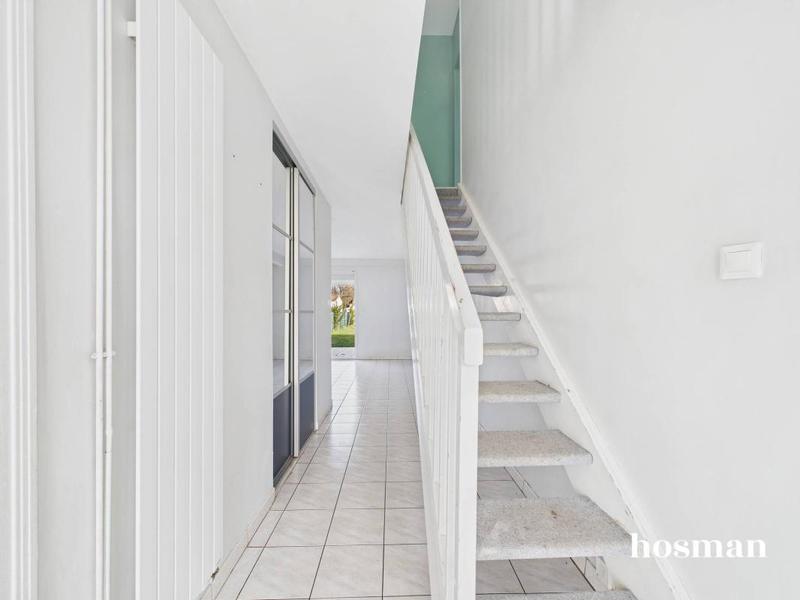 Maison - 110 m² - 5 pièces