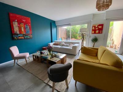 Maison - 163 m² - 8 pièces