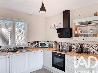 Maison - 96 m² - 4 pièces