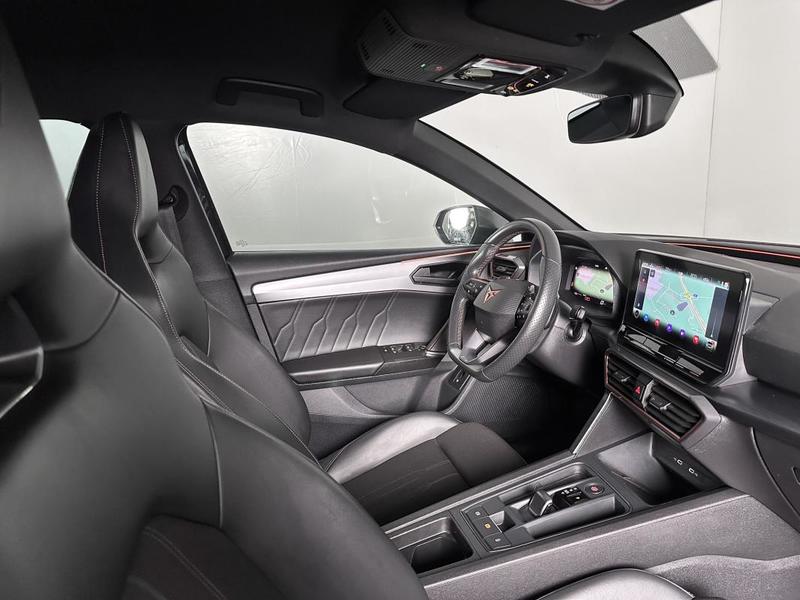 Cupra Leon St V 204ch Dsg E-Hybride Rechargeable Ja18 Virtual Cockpit Sieges Chauf Carplay Regul Acc