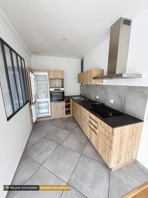 Appartement - 80 m² - 4 pièces