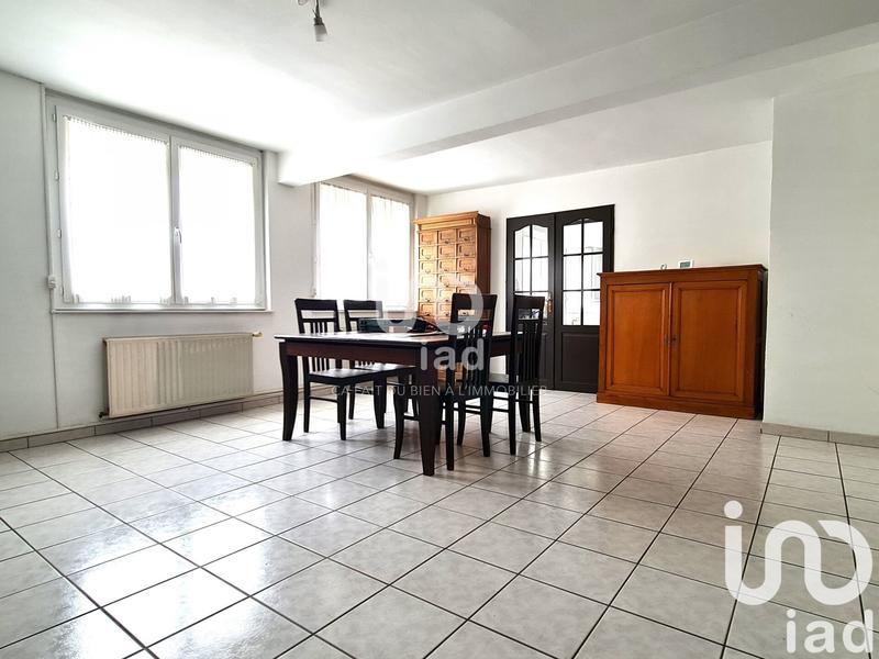 Maison - 215 m² - 8 pièces