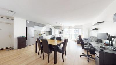 Appartement - 85 m² - 4 pièces