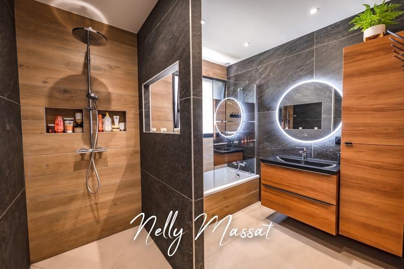 Maison - 170 m² - 6 pièces