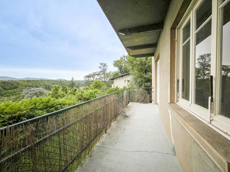 Appartement - 114 m² - 4 pièces