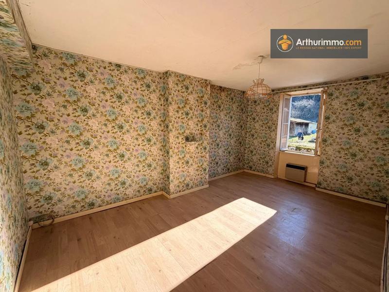 Maison - 179 m² - 5 pièces