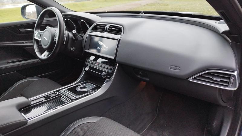 Jaguar Xe I 2.0 d 180 Bva R Sport