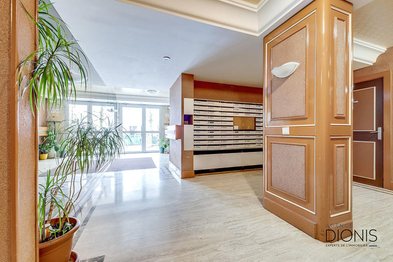 Appartement - 88 m² - 4 pièces