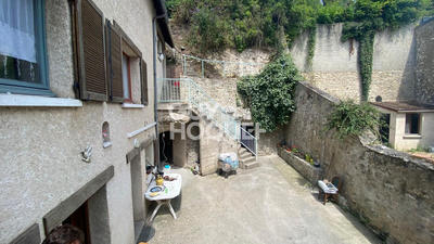 Maison - 123 m² - 5 pièces