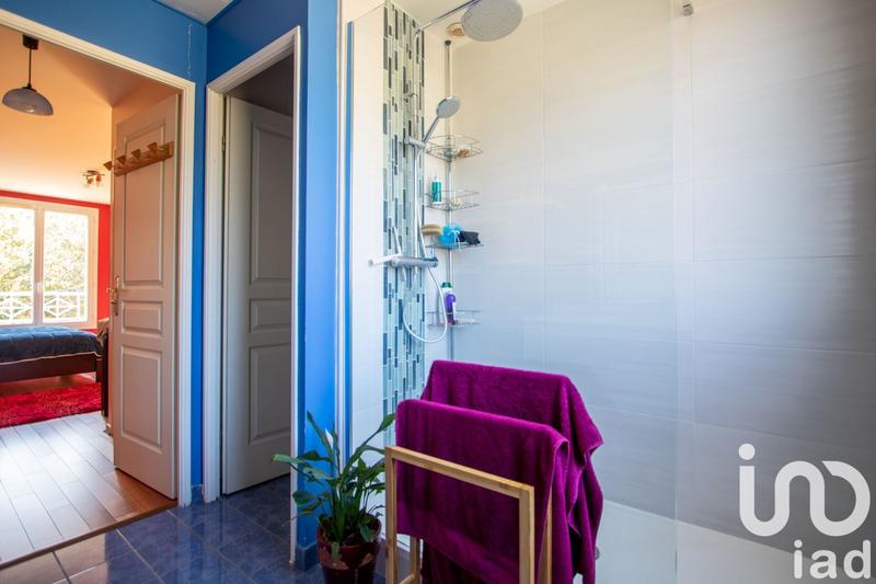 Maison - 210 m² - 8 pièces