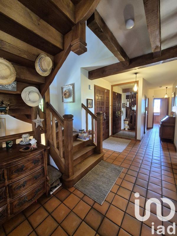 Maison de maîtres - 180 m² - 6 pièces