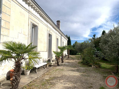 Maison ancienne - 233 m² - 8 pièces